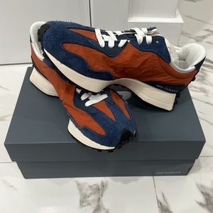 New Balance 327 Colorblock Sneaker